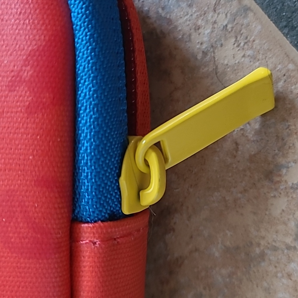 Nintendo Switch Mario Case! - Picture 7 of 10